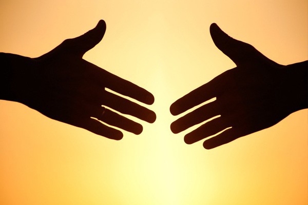 公司積極參與精準扶貧活動，捐款10萬元